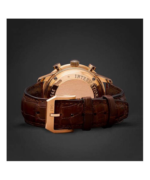 IWC（インターナショナルウォッチカンパニー）の「IWC SCHAFFHAUSEN Portugieser Chronograph 40.9mm 18-Karat Red Gold And Alligator Watch（アナログ腕時計・メンズ・White・One Size）」の5枚目の写真