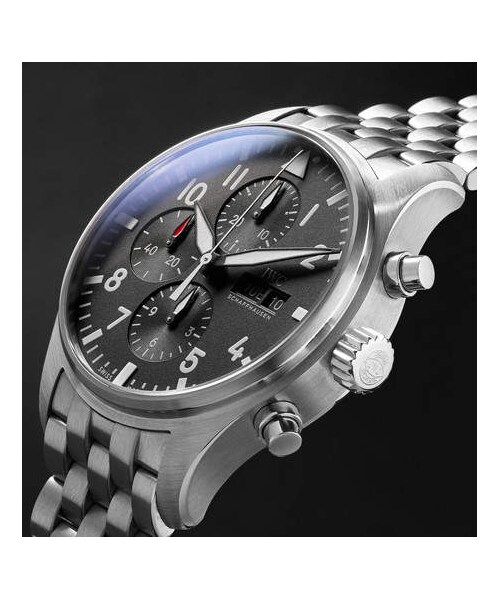 IWC（インターナショナルウォッチカンパニー）の「IWC SCHAFFHAUSEN Pilot's Chronograph 43mm Stainless Steel Watch（アナログ腕時計・メンズ・Black・One Size）」の4枚目の写真