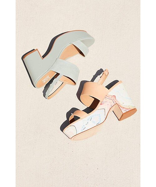 RICHMOND(リッチモンド)の「M4d3 Richmond Platform(その他シューズ・レディース・Blue/Beige・9/8.5/9.5/6/10/6.5/7/7.5/8)」の2枚目の写真