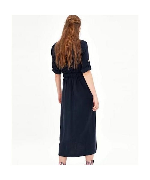 ZARA（ザラ）の「Vネック半袖ミディ丈ワンピース ネイビー