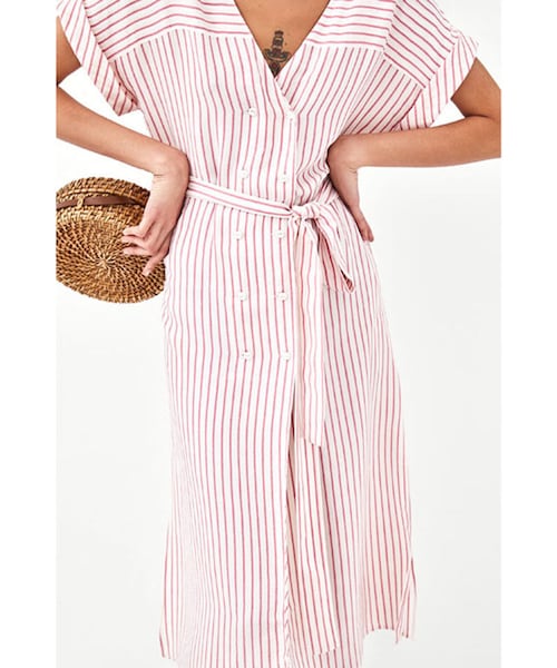 【ZARA】ストライプ柄ミディ丈ワンピース ZARA（ザラ）の「ストライプ柄ミディ丈ワンピース 赤 半袖