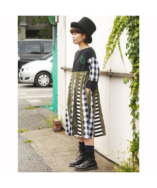 NIRAME.CO（ニラメッコ）の「めれんげワンピ  ～カーキ×モノトン～（ワンピース・メンズ・その他）」の2枚目の写真