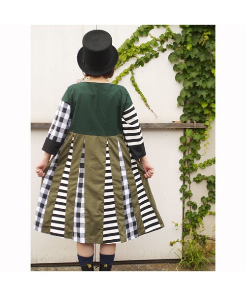 NIRAME.CO（ニラメッコ）の「めれんげワンピ  ～カーキ×モノトン～（ワンピース・メンズ・その他）」の3枚目の写真