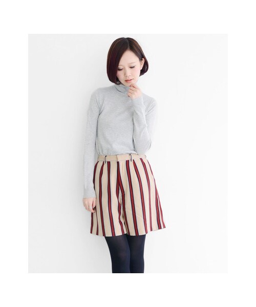 KBF(ケイビーエフ)の「ストライプショートパンツ(パンツ・レディース・グリーン/ベージュ・one)」の4枚目の写真