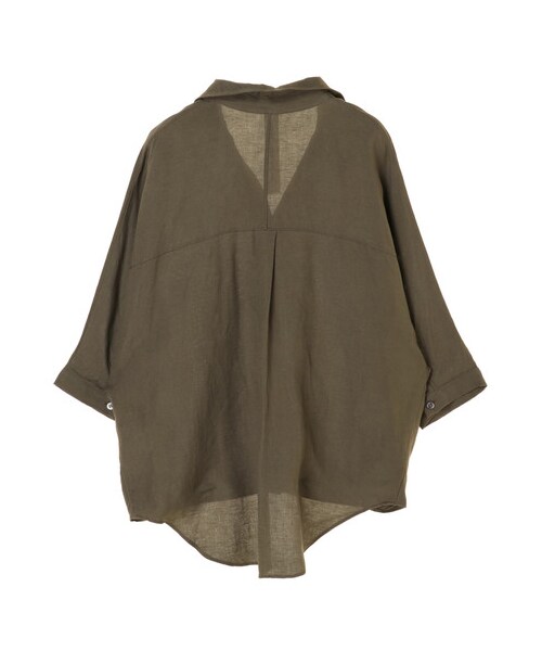 GARAGE OF GOOD CLOTHING(ガレージオブグッドクロージング)の「リネン混シャツ(トップス・ホワイト/ブラウン/カーキ/ネイビー・F)」の2枚目の写真