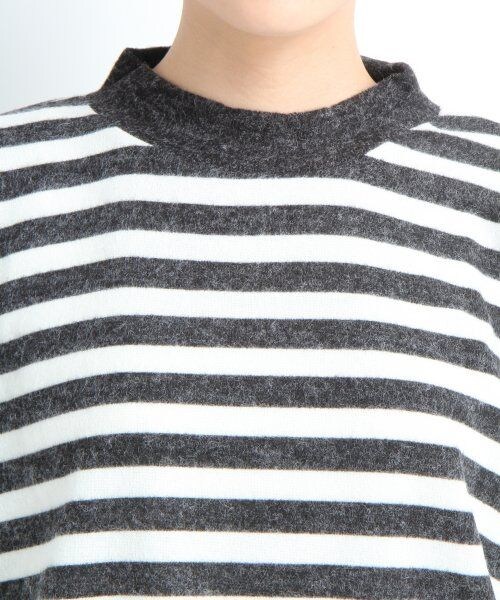 LOWRYS FARM(ローリーズファーム)の「キモウHIネックドルマンロングスリーブ(トップス・レディース・グレー/バーガンディー/ボーダー・L/M)」の6枚目の写真