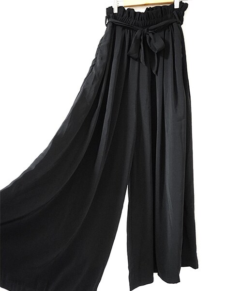 Tiffee SELECT（ティフィーセレクト）の「リボン付きウエストフリルてろんワイドパンツ（その他パンツ・レディース・ブラック・F）」の2枚目の写真