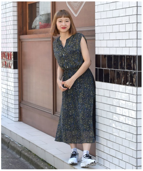 w closet（ダブルクローゼット）の「アソート柄シフォンノースリワンピース（ワンピース/ドレス・レディース・フラワー/ドット・FREE）」の21枚目の写真