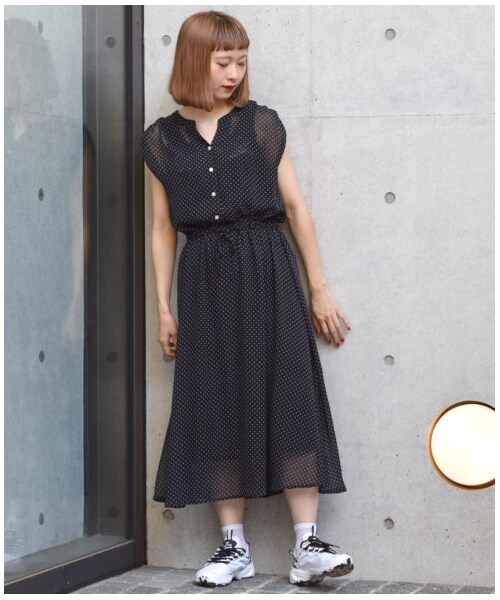 クローゼットロンドン♡ ノースリーブ ワンピース ボタニカル　フェミニン w closet（ダブルクローゼット）の「シフォンフラワープリント