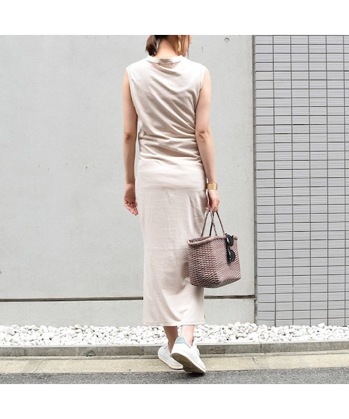 no brand（ノーブランド）の「[ RE-ARRIVAL ]   スリットノースリカットOP（ワンピース・レディース・その他）」の15枚目の写真