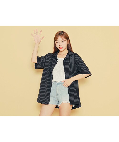 HOTPING（ホッピン）の「ワンポケットストライプシャツ（シャツ/ブラウス・レディース・ブラック/マスタード/グリーン/スカイ/ネイビー/ベージュ/ホワイト/ピンク・フリーサイズ(XS-XL)	）」の8枚目の写真