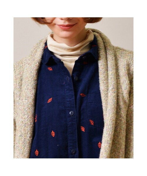 Design Tshirts Store graniph（デザイン　ティーシャツ　ストア　グラニフ）の「BoucleKnitLongSleeveCardigan(Natural)
ブークレニットロングスリーブカーディガン(ナチュラル)（レディースカーディガン?・レディース・Natural・Ladies F）」の2枚目の写真