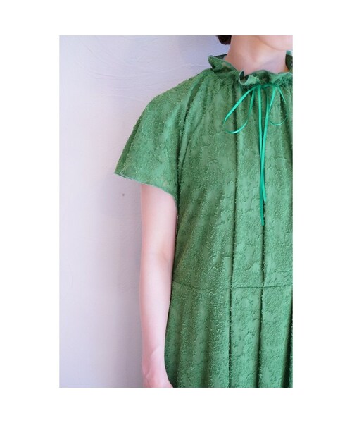 STORES.jp（ストアーズドットジェーピー）の「シャギーギャザーワンピース（ワンピース・レディース・その他）」の2枚目の写真