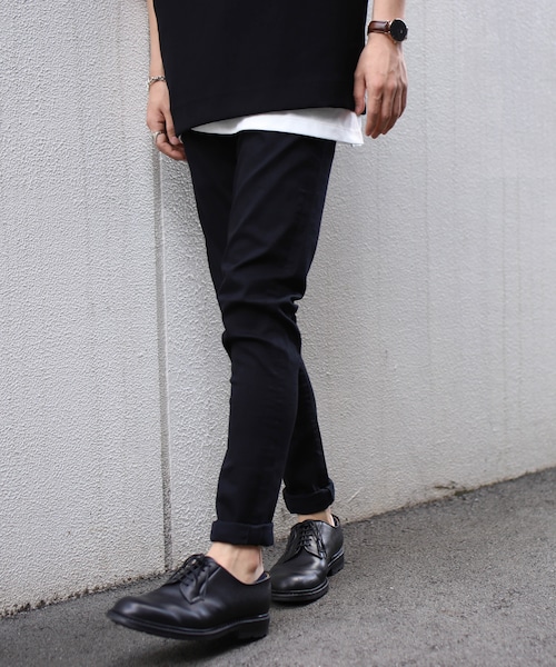 LIDNM(リドム)の「iSKOウォーターリペレントスキニー【ブラック】(デニムパンツ・メンズ・ブラック・27.29.31)」の2枚目の写真