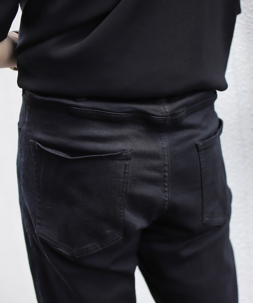 LIDNM(リドム)の「iSKOウォーターリペレントスキニー【ブラック】(デニムパンツ・メンズ・ブラック・27.29.31)」の5枚目の写真