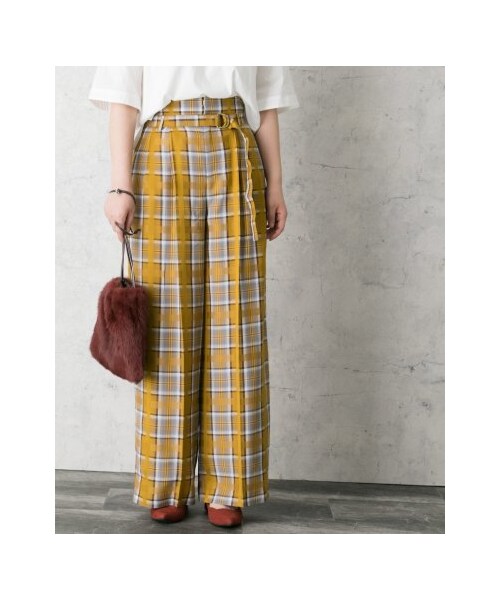 URBAN RESEARCH ROSSO WOMEN（アーバンリサーチ　ロッソ）の「【予約】チェックパンツ（パンツ・レディース・NAVY/MUSTARD・36/38）」の4枚目の写真