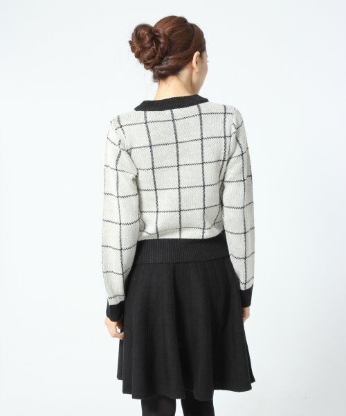 A part by（アパートバイ）の「７ＧＡＣプルオーバー&スカートセットアップ（ワンピース/ドレス・レディース・オフホワイト/ブラック・フリー）」の4枚目の写真