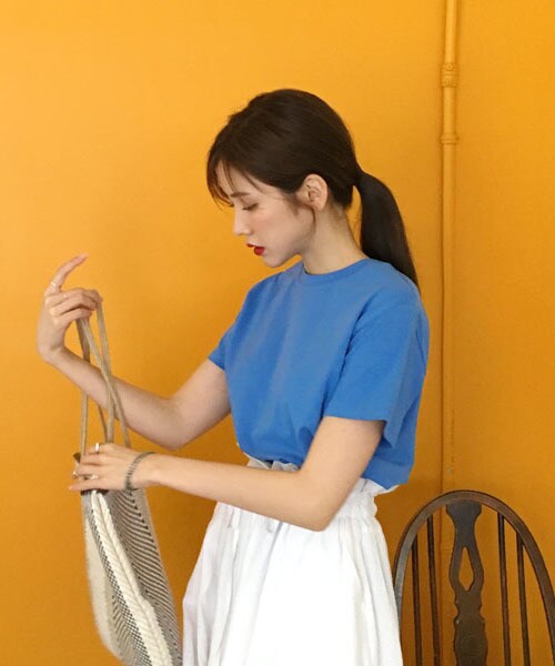 DHOLIC（ディーホリック）の「半袖ソリッドカラーTシャツ（Tシャツ/カットソー・レディース・ベージュ/ブルー/イエロー/ブラック/グリーン/ホワイト・FREE）」の5枚目の写真