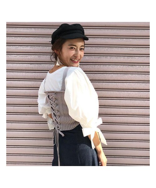 ADIRA（アディラ）の「volume sleeve TP（Tシャツ/カットソー・レディース・ブラック/ホワイト・FREE）」の2枚目の写真