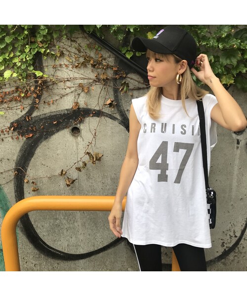 no brand（ノーブランド）の「スラッシュHOOPピアス（ピアス（両耳用）・レディース・その他）」の8枚目の写真