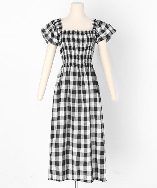 DHOLIC(ディーホリック)の「シャーリングチェックオフショルワンピース(ワンピース・レディース・ブルー/ブラック・FREE)」の2枚目の写真