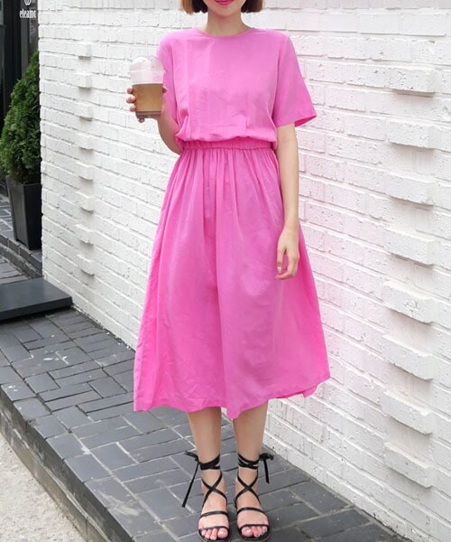 DHOLIC（ディーホリック）の「バックスリットロングワンピース（ワンピース・レディース・ホワイト/ピンク/イエロー・FREE）」の3枚目の写真