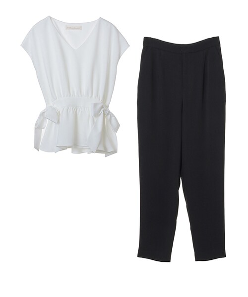 31 Sons de mode（トランテアン　ソン　ドゥ　モード）の「《予約アイテム》（オールインワン・サロペット・レディース・着用色:レッド/着用色:ネイビー/モノトーン/レッド/ネイビー・36/38）」の2枚目の写真