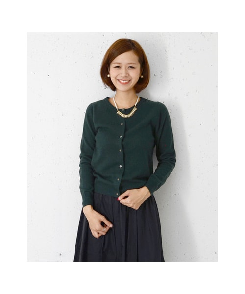 URBAN RESEARCH DOORS(アーバンリサーチドアーズ)の「ウールカシミアクルーネックカーデ(トップス・レディース・ダークグリーン/レッド/ネイビー/杢グレー/ボルドー・one)」の6枚目の写真