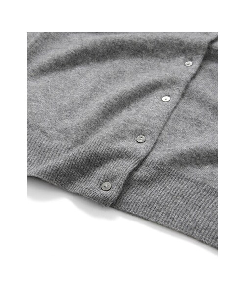 URBAN RESEARCH DOORS(アーバンリサーチドアーズ)の「ウールカシミアクルーネックカーデ(トップス・レディース・ダークグリーン/レッド/ネイビー/杢グレー/ボルドー・one)」の15枚目の写真