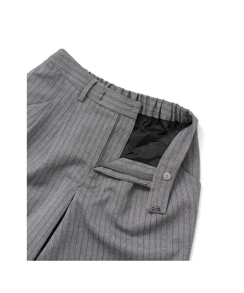 KBF（ケイビーエフ）の「ヘリンボンパンツ（パンツ・レディース・グレー/ブラック/ブルー・one）」の11枚目の写真