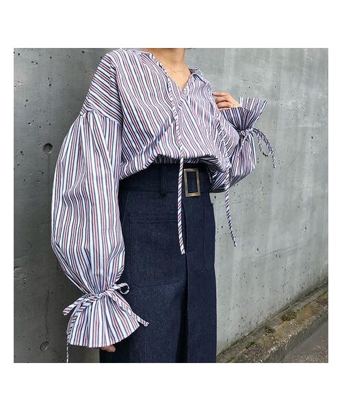 ADIRA(アディラ)の「maocollar stripe blouse(シャツ/ブラウス・レディース・ブルー/ブラウン・FREE)」の1枚目の写真