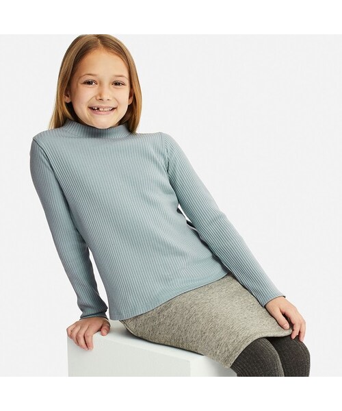 UNIQLO（ユニクロ）の「GIRLS リブハイネックT（長袖）（Tシャツ/カットソー・キッズ・OFF WHITE 01/BLUE 61/NAVY 69/PINK 11・150/100/130/110/160/140/120）」の2枚目の写真