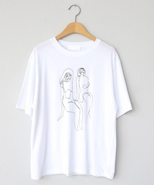 DHOLIC（ディーホリック）の「ユニークウーマンプリントTシャツ（Tシャツ/カットソー・レディース・グレー/ホワイト/ブラック/ベージュ・FREE）」の2枚目の写真