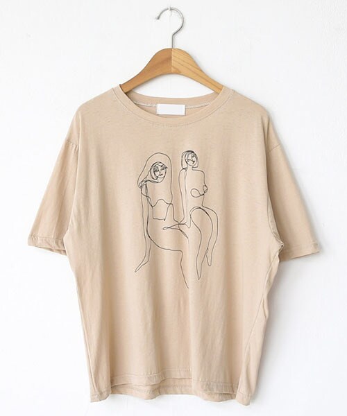 DHOLIC（ディーホリック）の「ユニークウーマンプリントTシャツ（Tシャツ/カットソー・レディース・グレー/ホワイト/ブラック/ベージュ・FREE）」の4枚目の写真