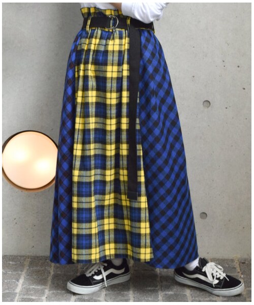 w closet（ダブルクローゼット）の「チェック柄パネル切替ロング