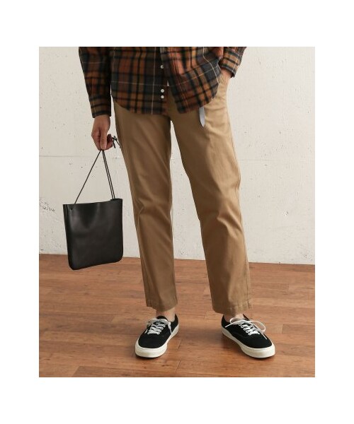 URBAN RESEARCH DOORS(アーバンリサーチドアーズ)の「【予約】ストレッチチノトラウザー(パンツ・メンズ・Black/Camel/Charcoal・36/38/40)」の3枚目の写真