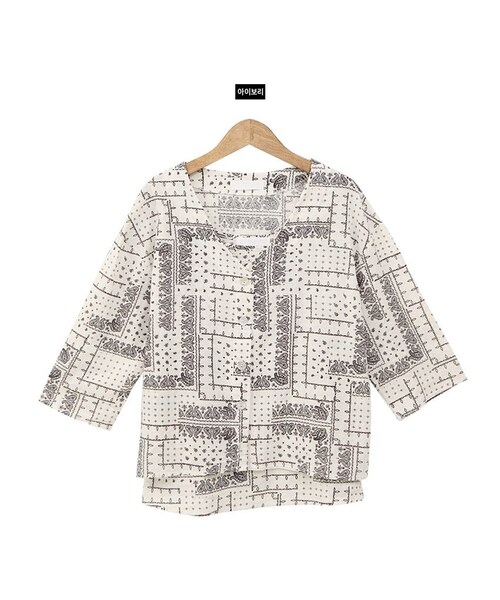 Dailyabout（デイリーアバウト）の「[SET]ペイズリーキャミソールカーディガン（カーディガン/ボレロ・レディース・ネイビー/アイボリー・FREE）」の2枚目の写真