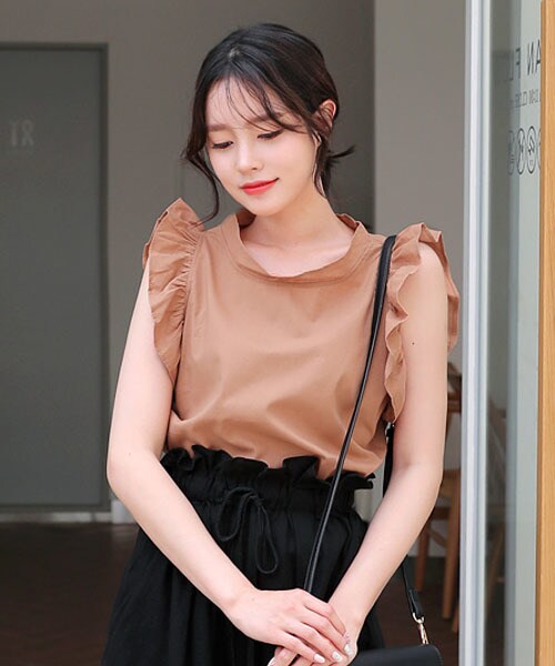 DHOLIC（ディーホリック）の「フリルショルダースリーブレス（タンクトップ・レディース・ホワイト/ブラウン/ブラック/ブルー・FREE）」の3枚目の写真