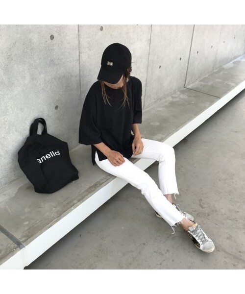 copine（コピン）の「裾スリットボーイフレンドビッグTシャツ(3color)【クリックポスト対象商品】（Tシャツ/カットソー・レディース・その他）」の7枚目の写真