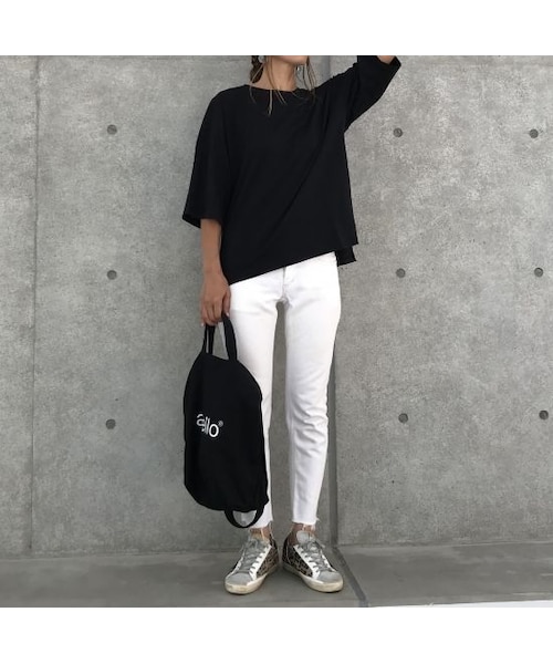 copine（コピン）の「裾スリットボーイフレンドビッグTシャツ(3color)【クリックポスト対象商品】（Tシャツ/カットソー・レディース・その他）」の11枚目の写真