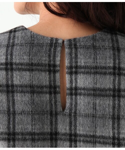 ADAM ET ROPE'（アダムエロペ）の「シャギーチェックプルオーバー（ブラウス・シャツ・レディース・ライトグレー/ベージュ・38）」の10枚目の写真