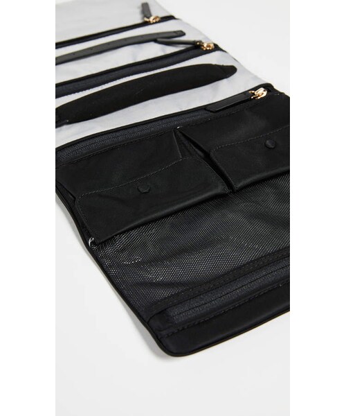 TUMI（トゥミ）の「Tumi Voyageur Ennis Travel Roll Case（メイクブラシ）」 WEAR