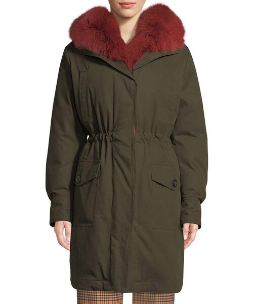 MONCLER(モンクレール)の「Moncler Hypolais Trench Coat w/ Fur Lining(ジャケット/アウター・レディース・Red/Yellow・0/1/2/3/4/5)」の3枚目の写真