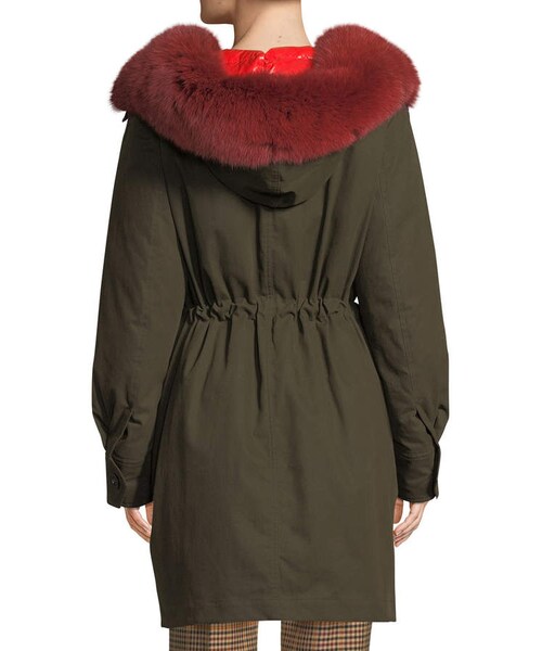 MONCLER(モンクレール)の「Moncler Hypolais Trench Coat w/ Fur Lining(ジャケット/アウター・レディース・Red/Yellow・0/1/2/3/4/5)」の4枚目の写真