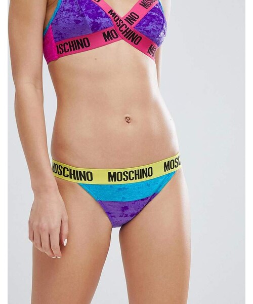 MOSCHINO 水着　モスチーノ MOSCHINO（モスキーノ）の「Moschino Multi Colour Logo Print