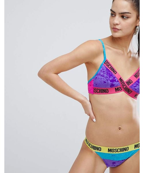 MOSCHINO 水着　モスチーノ MOSCHINO（モスキーノ）の「Moschino Multi Colour Logo Print