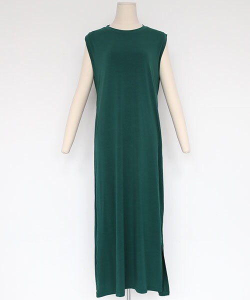 DHOLIC(ディーホリック)の「スクエアカットスリーブレスワンピース(ワンピース・レディース・ブラウン/ブラック/グリーン・FREE)」の3枚目の写真