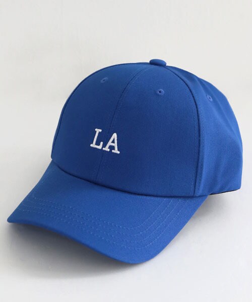 DHOLIC（ディーホリック）の「LA刺繍ベースボールキャップ（キャップ・レディース・ホワイト/ブラック/イエロー/ピンク/ブルー・FREE）」の3枚目の写真