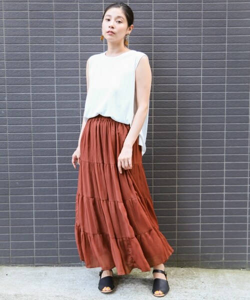 LEPSIM（レプシィム）の「ヨウリュウティアードロングスカート（スカート・ブラック/グレー/レッド）」の11枚目の写真