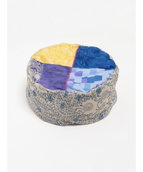 Juana de Arco（ホォアナデアルコ）の「プフ（）」 - WEAR 